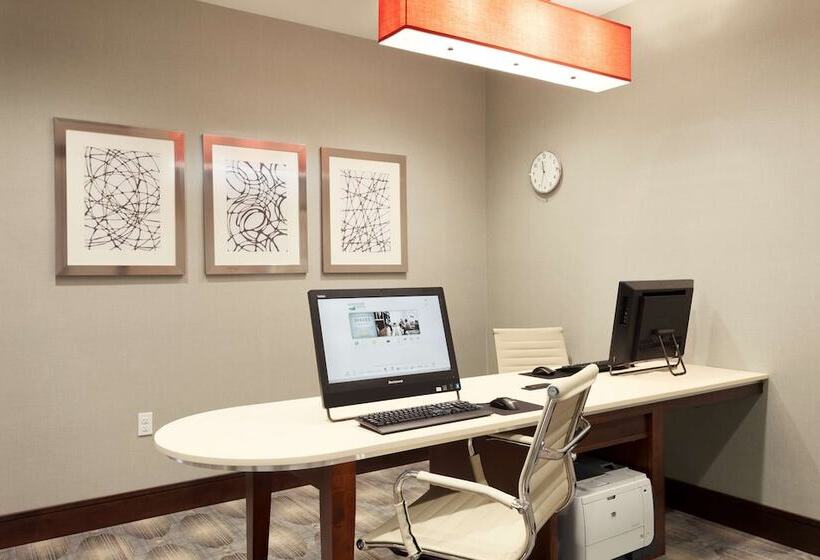 Отель Homewood Suites By Hilton Frederick