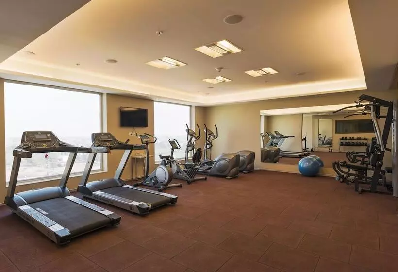 ホテル Pride Elite, Phaltan