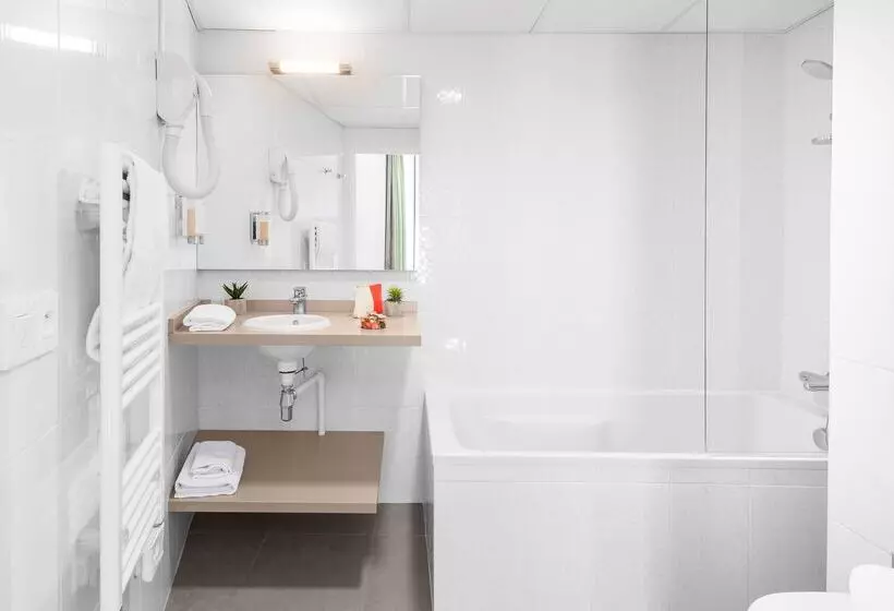 酒店 Kyriad Lyon Est Stadium Eurexpo Meyzieu