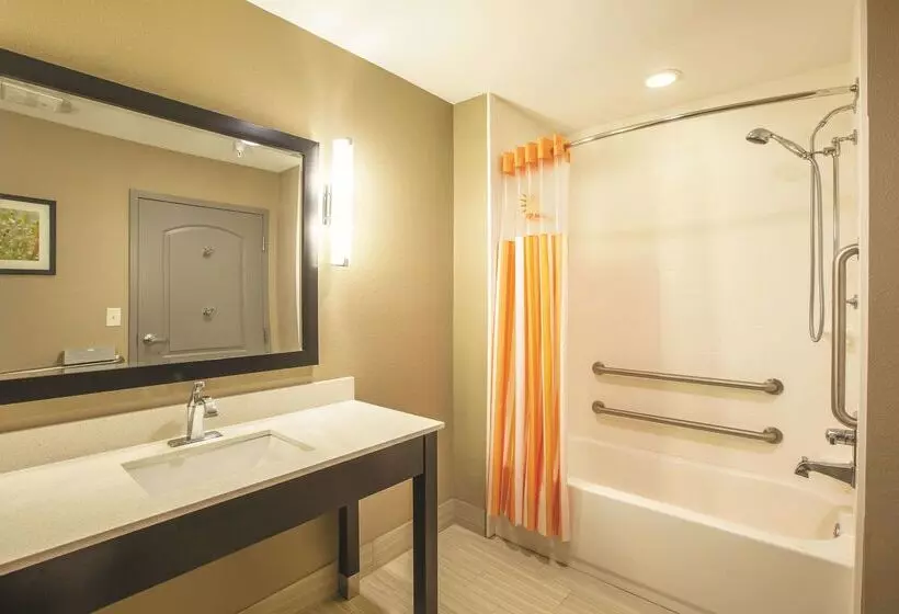 酒店 La Quinta By Wyndham Hattiesburg   I 59