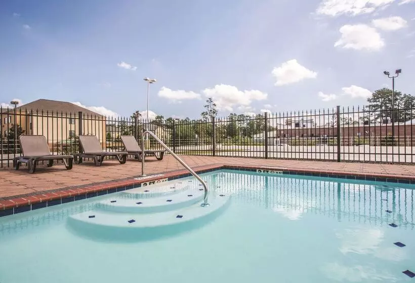 酒店 La Quinta By Wyndham Hattiesburg   I 59