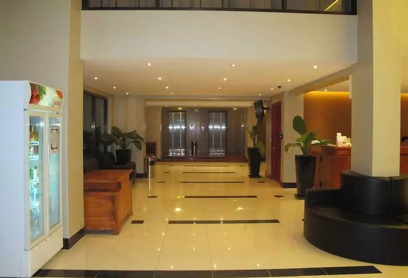 Lux Riverside Hotel & Apartment