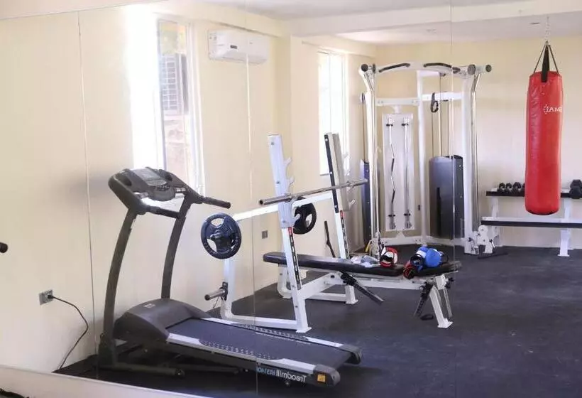 Me Hotel & Villas Montañita Estates