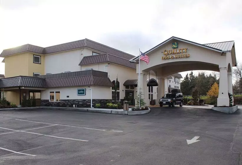 ホテル Quality Inn & Suites Tacoma  Seattle