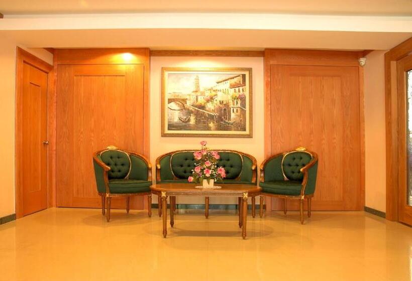 Отель Regal Malaysia