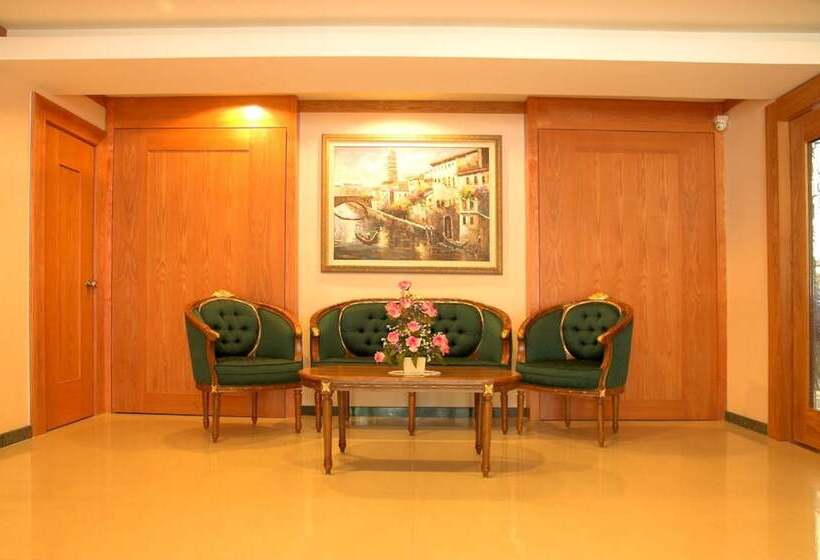 Отель Regal Malaysia