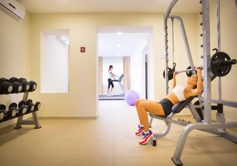 هتل Remisens Villa Belvedere