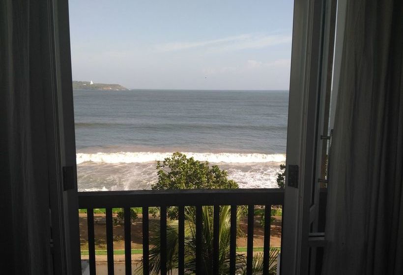 בית מלון כפרי Sealine