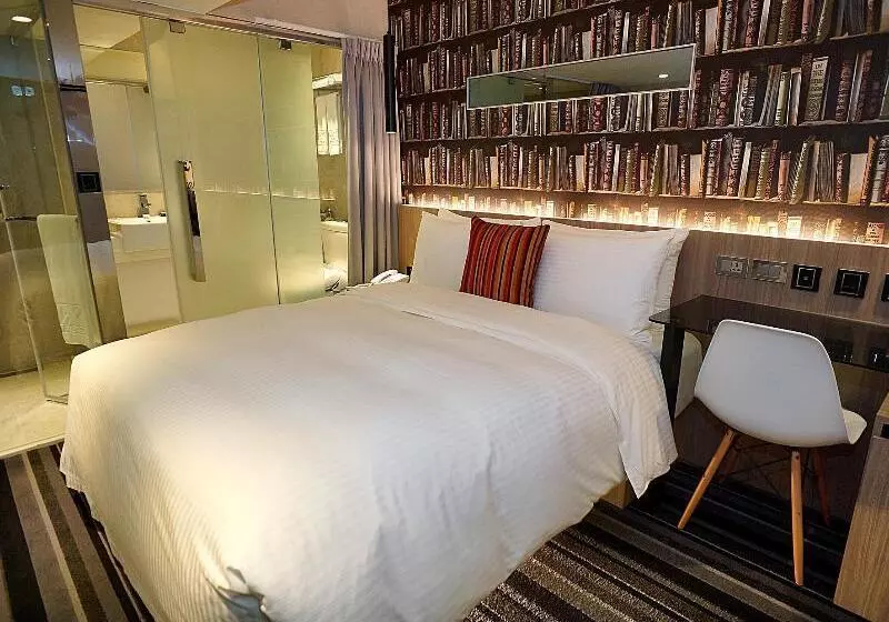 Via Hotel   Zhongxiao