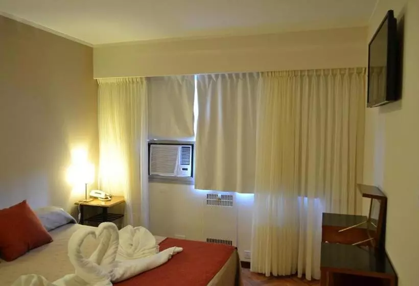 هتل Victoria Plaza