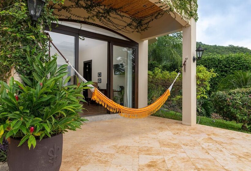 هتل Villa Buena Onda All Inclusive