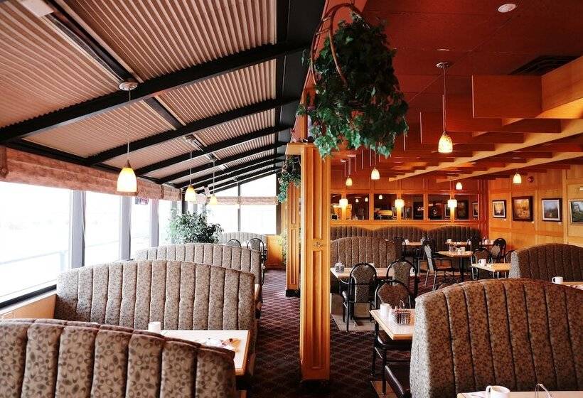 מוטל Tamarack Motor Inn