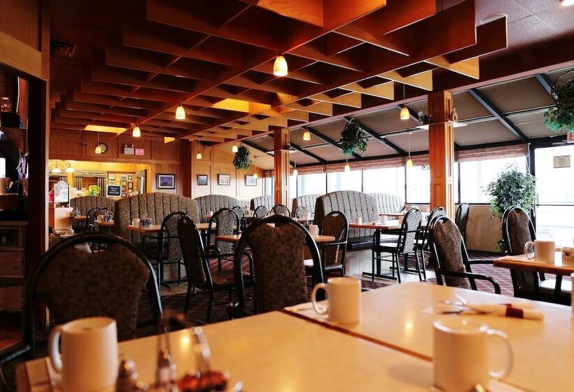 מוטל Tamarack Motor Inn