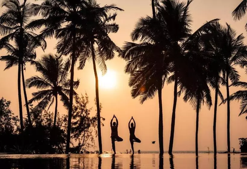 Resort Neeleshwar Hermitage