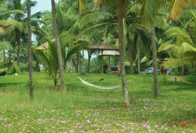 Resort Neeleshwar Hermitage