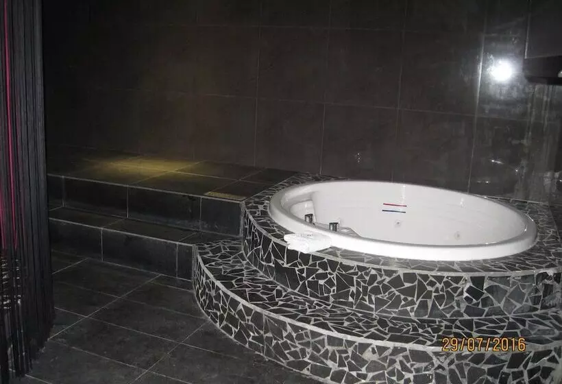 Sensaciones Motel Boutique  Adults Only