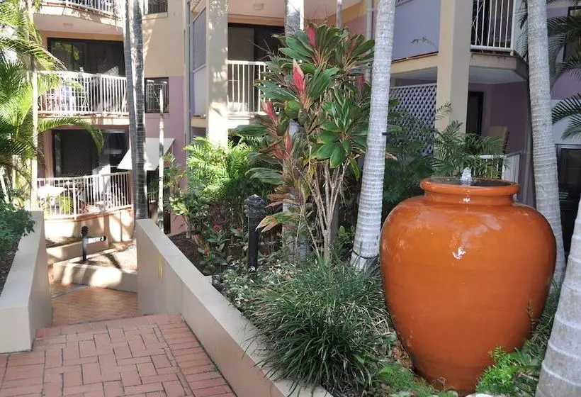 Spring Hill Gardens Apartments