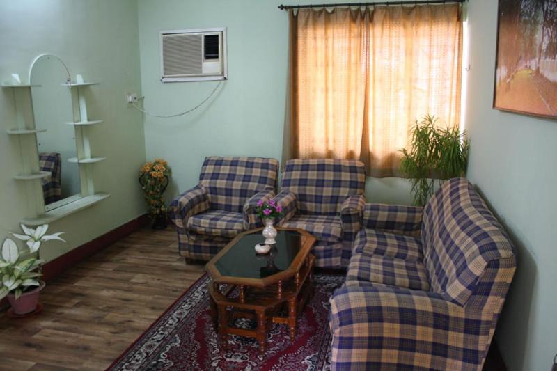 בית מלון כפרי Basundhara