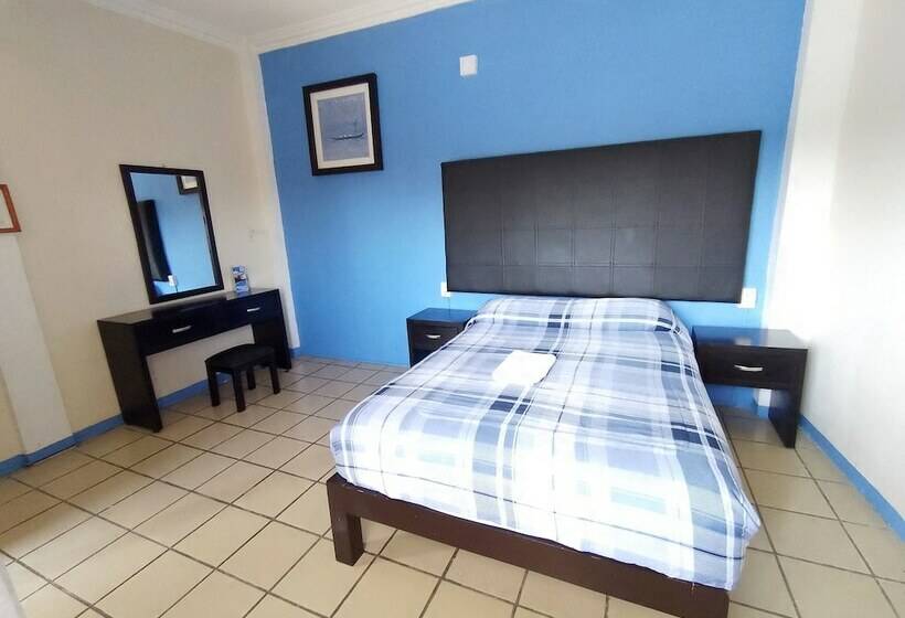 בית מלון כפרי Fragata