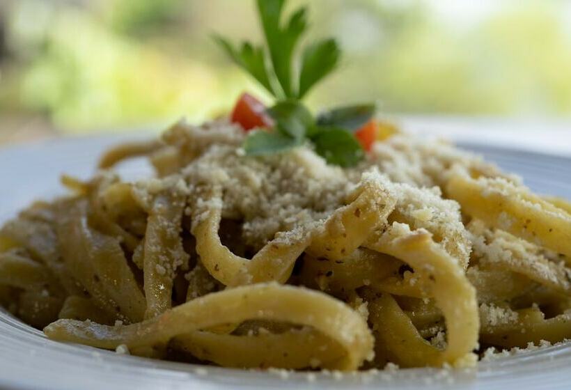 בית מלון כפרי Fragata