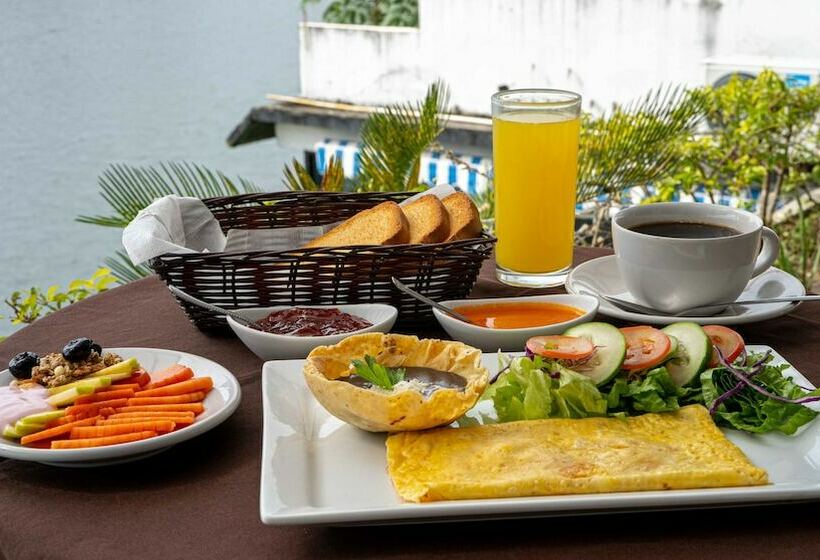 בית מלון כפרי Fragata