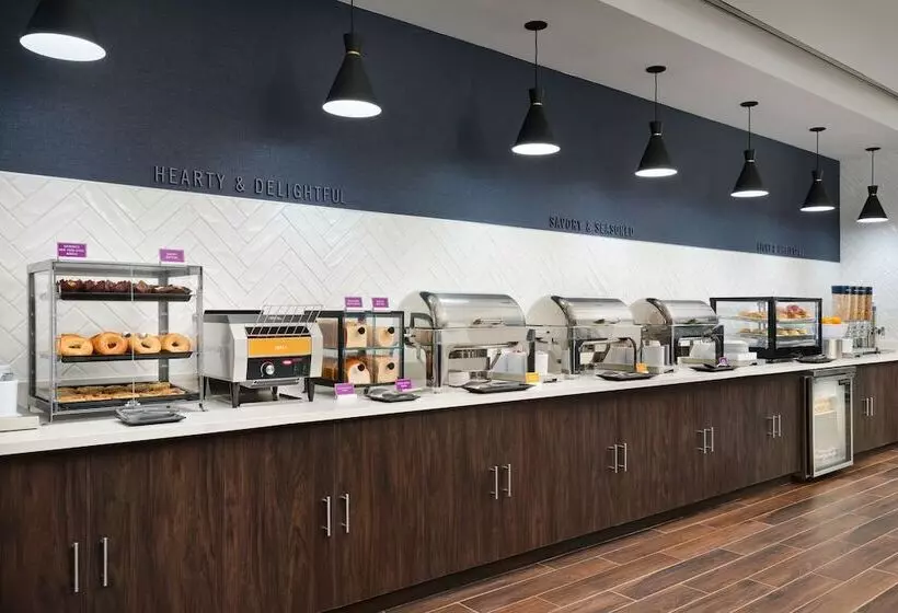 Hotelli Hampton Inn Towson Downtown