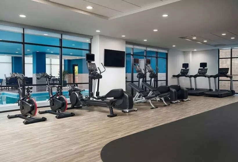 Hotelli Hampton Inn Towson Downtown