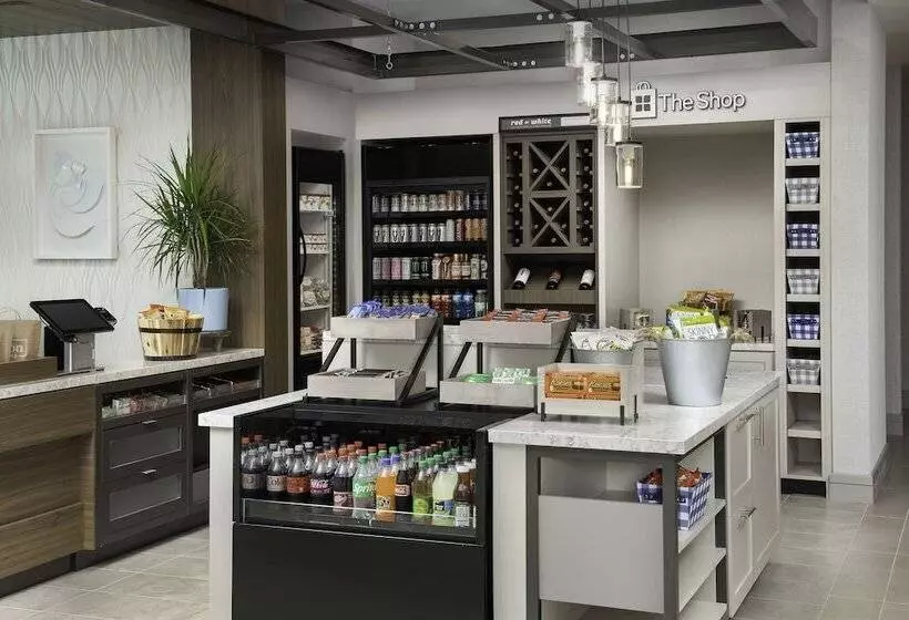 ホテル Hilton Garden Inn Pensacola Downtown