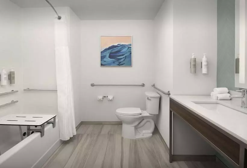 ホテル Hilton Garden Inn Pensacola Downtown