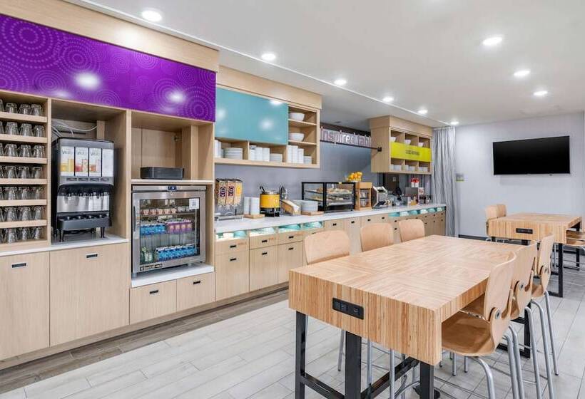 בית מלון כפרי Home2 Suites Lexington Keeneland Airport, Ky