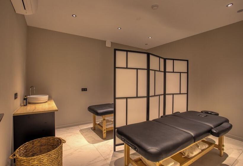 Отель La Perle De Domme