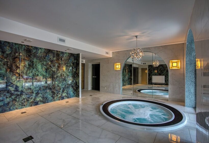 Отель La Perle De Domme