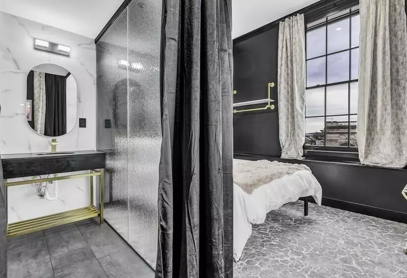 One South Boutique Hotel & Venue