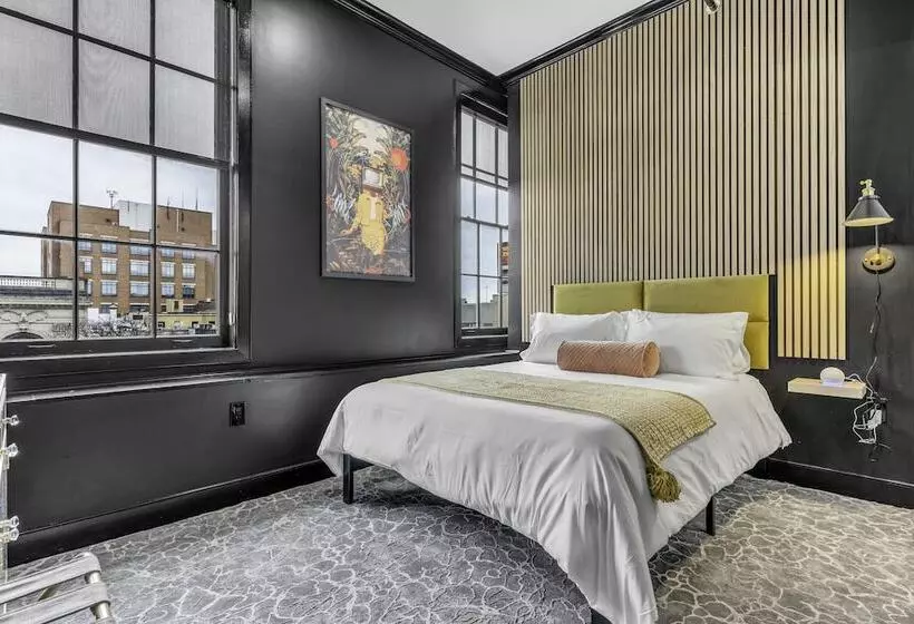 One South Boutique Hotel & Venue