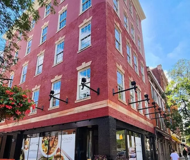 One South Boutique Hotel & Venue