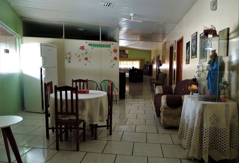 ホテル Pousada Santa Rita