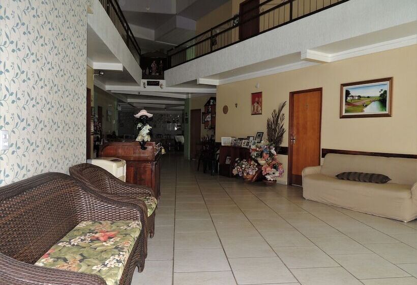 ホテル Pousada Santa Rita