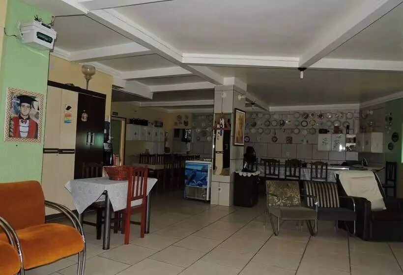 ホテル Pousada Santa Rita