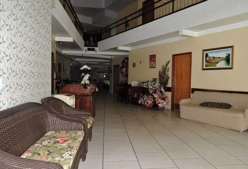 ホテル Pousada Santa Rita