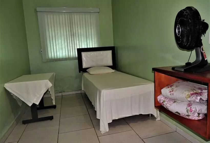 ホテル Pousada Santa Rita