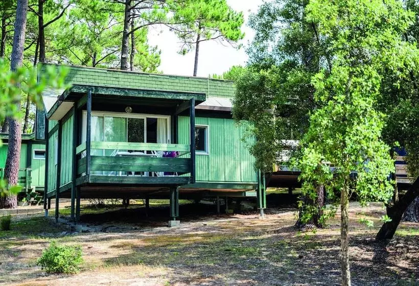 Hotelli Résidence Les Cavales