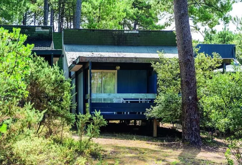 Hotelli Résidence Les Cavales