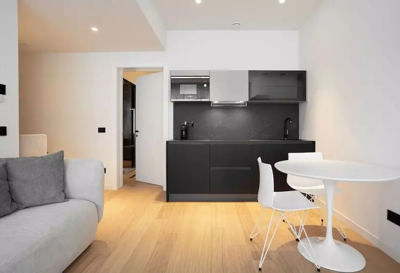 هتل Sant Ambrogio Apartments