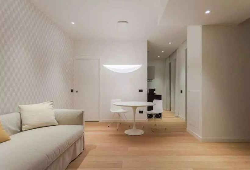 هتل Sant Ambrogio Apartments