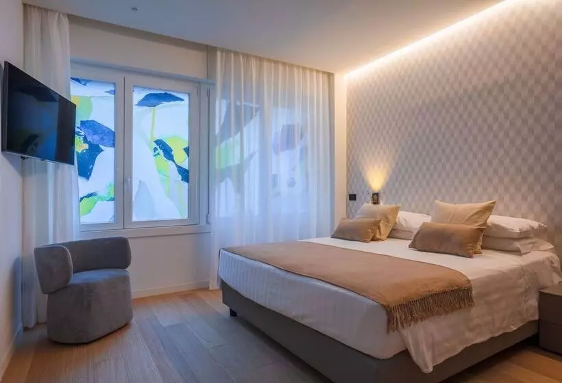 هتل Sant Ambrogio Apartments