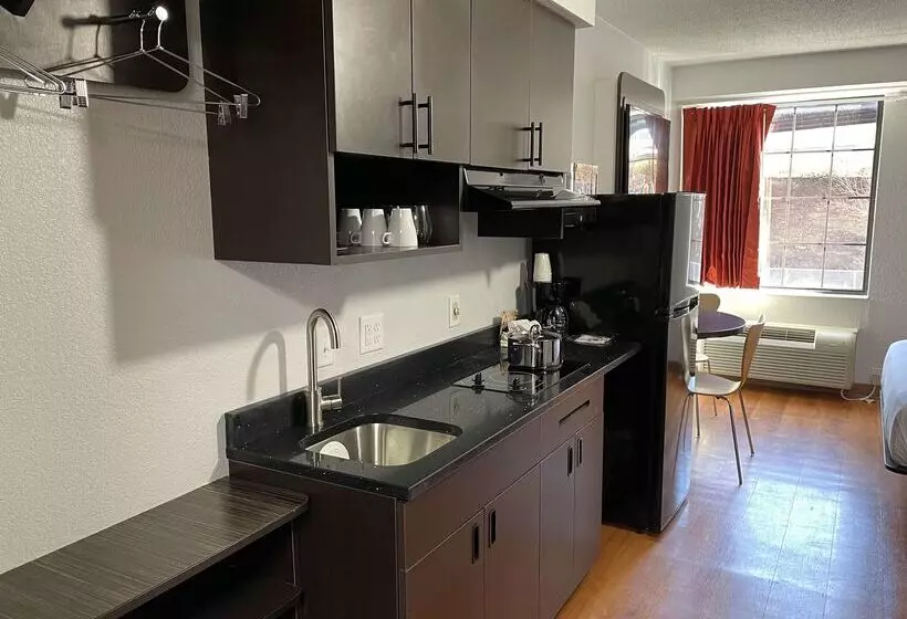 ホテル Studio 6 Springfield Va Washington Dc Southwest