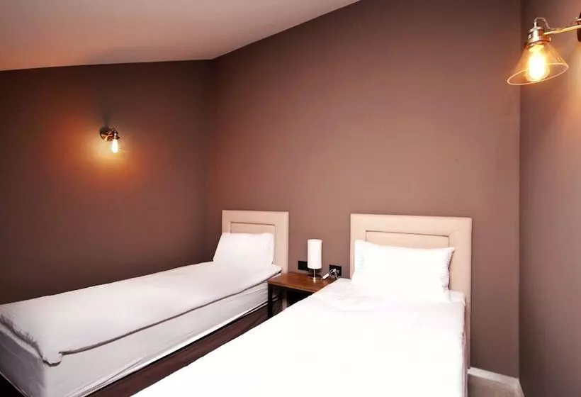 هتل Teghenis Resort