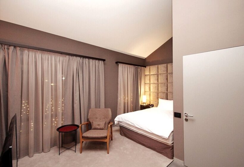 هتل Teghenis Resort