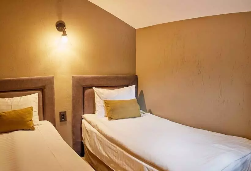 هتل Teghenis Resort