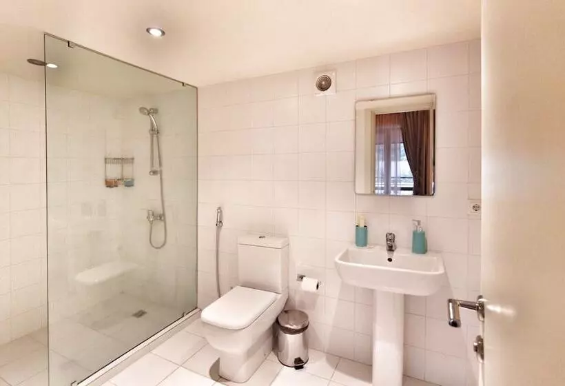 هتل Teghenis Resort